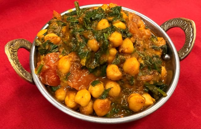 Chana Saag.