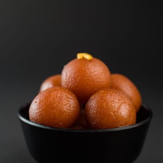 Gulab jamun